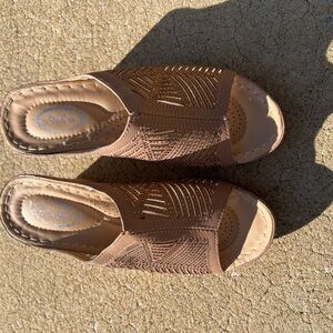 Brown Suede Wedge Sandals with Cut-Out Design